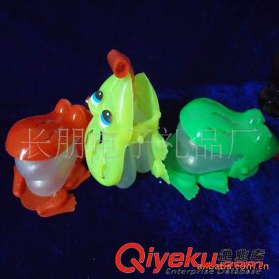 一元一下 小额批发CP-吹龙青蛙 吐舌吹哨青蛙 混批哦 量大实惠 工厂直销-傅绪文提供一元一下 小额批发CP-吹龙青蛙 吐舌吹哨青蛙 混批哦 量大实惠 工厂直销的相关介绍、产品、服务、图片、价格傅绪文、发光系列产品;时尚家居产品;日用百货;毛绒玩具;服装;服饰;塑胶玩具;益智玩具;整蛊玩具;广告促销礼品;保健产品;新奇特产品